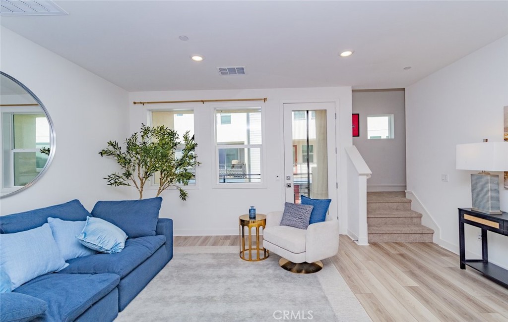 1673 W. Lincoln Avenue 102