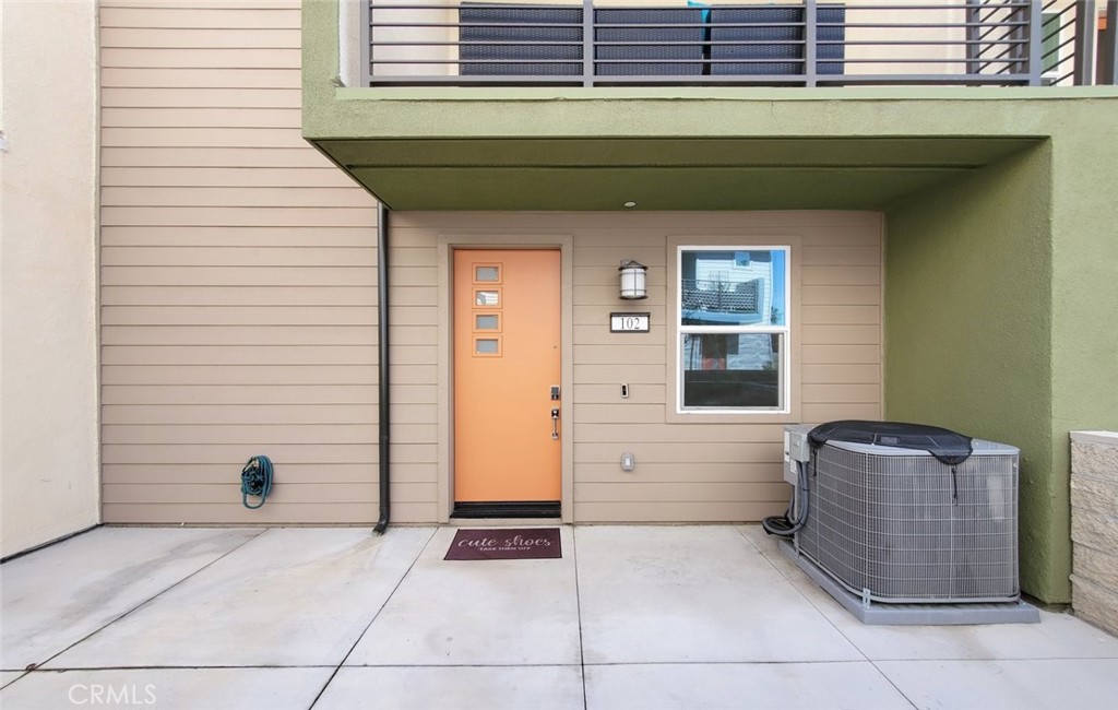 1673 W. Lincoln Avenue 102