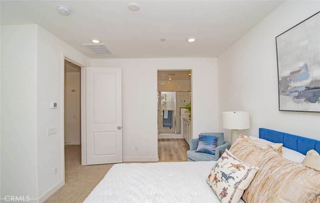 1673 W. Lincoln Avenue 102