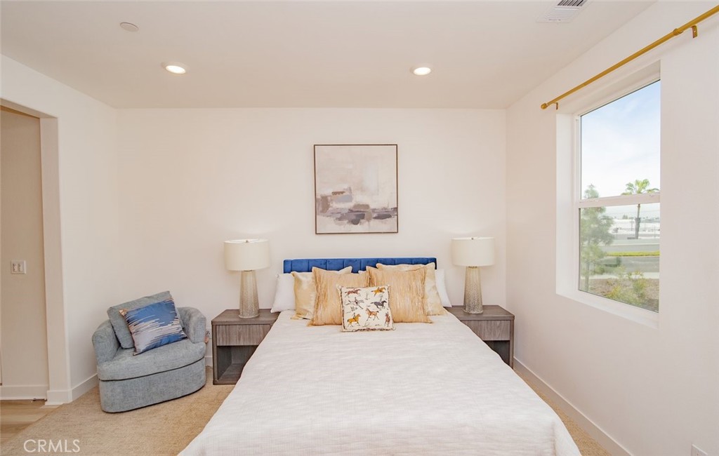 1673 W. Lincoln Avenue 102