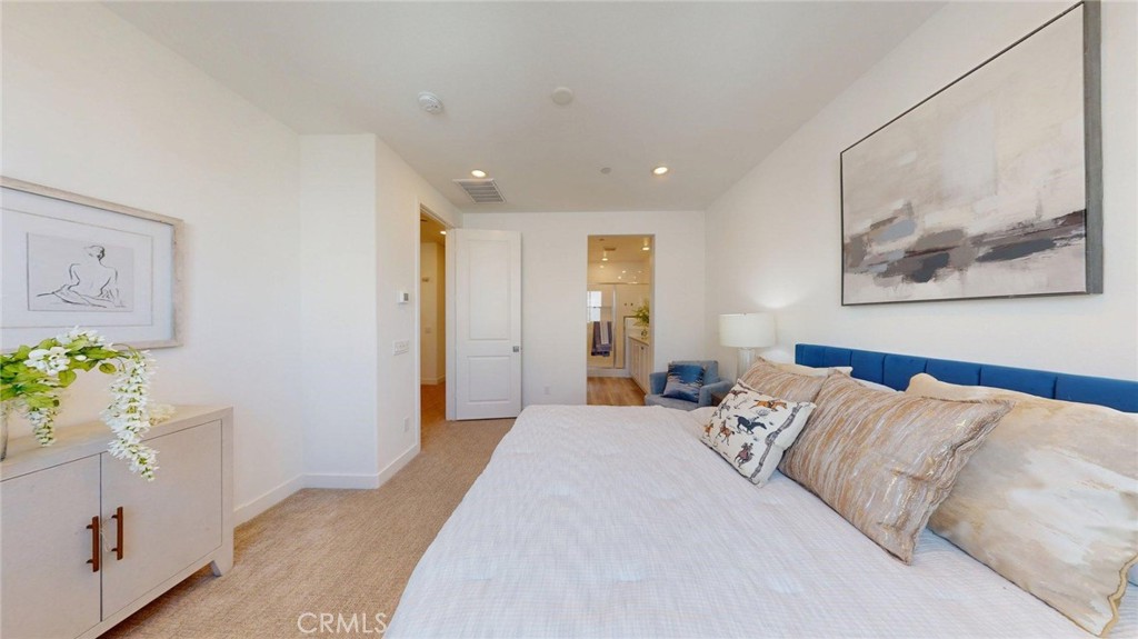1673 W. Lincoln Avenue 102