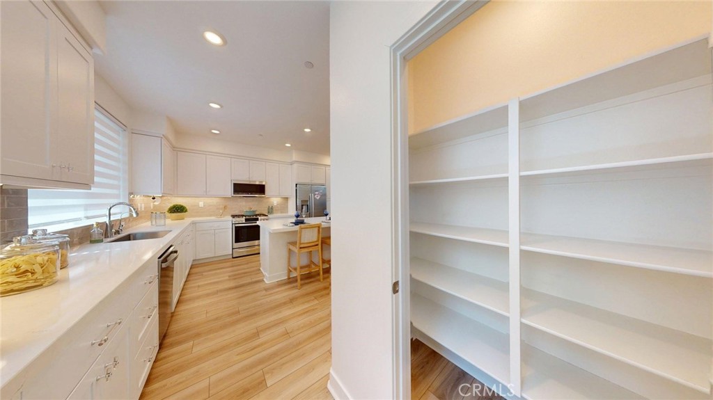 1673 W. Lincoln Avenue 102
