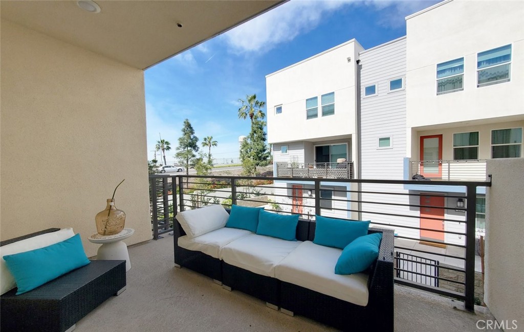 1673 W. Lincoln Avenue 102