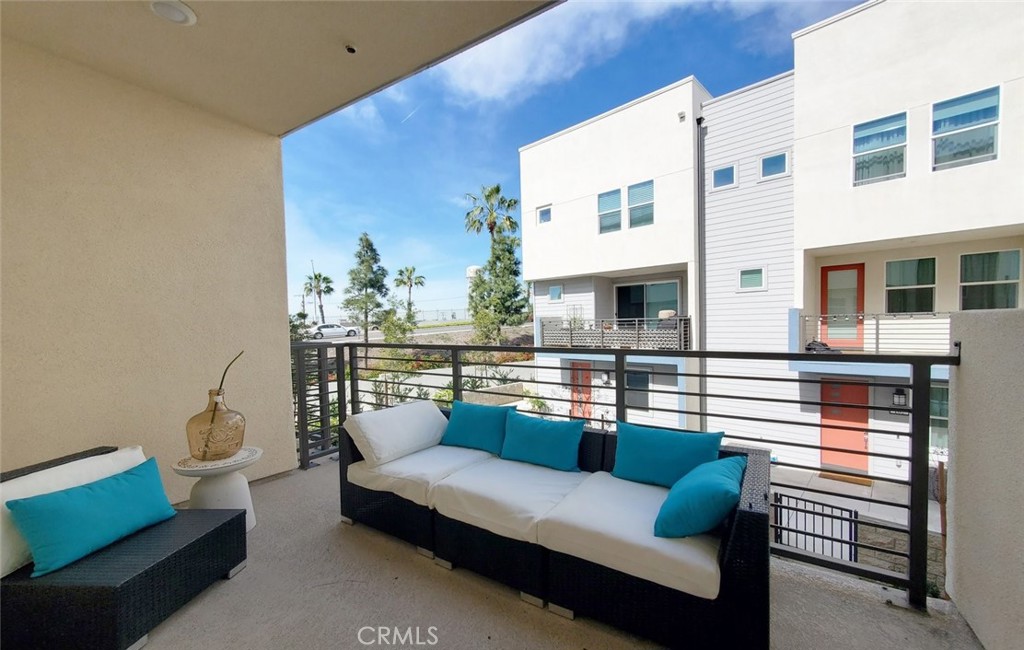 1673 W. Lincoln Avenue 102