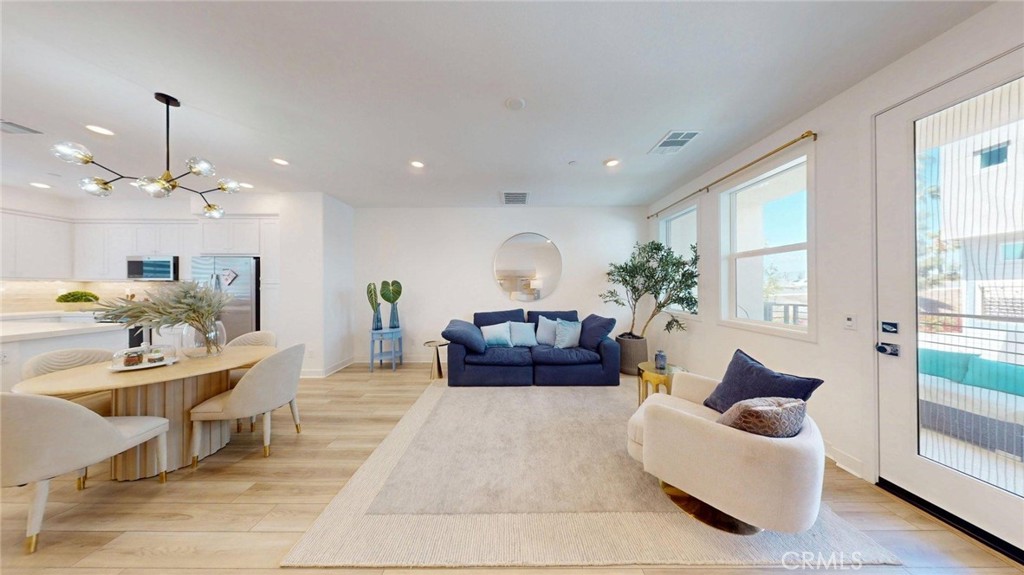 1673 W. Lincoln Avenue 102