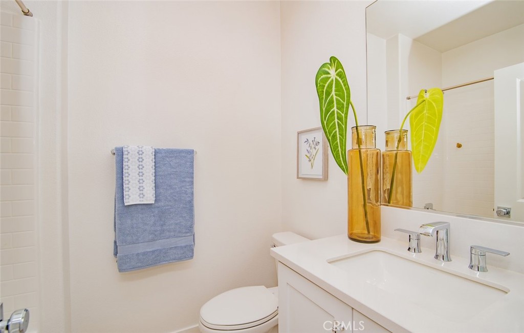 1673 W. Lincoln Avenue 102