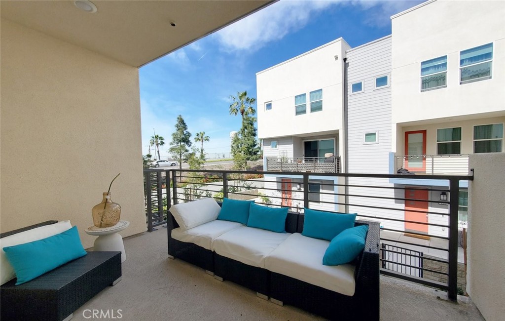 1673 W. Lincoln Avenue 102