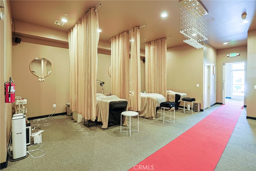 2244 Pacific Coast Hwy 106