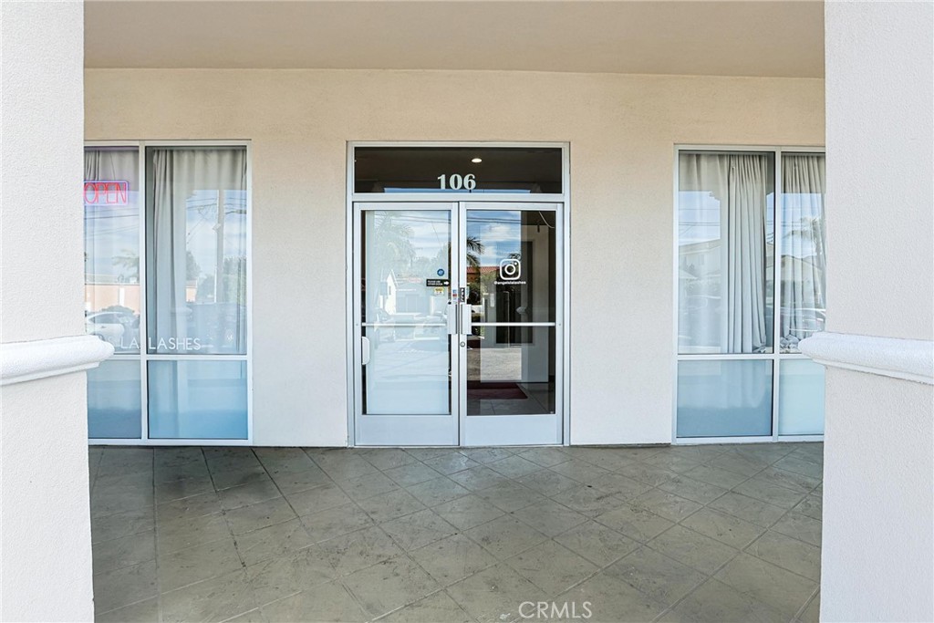 2244 Pacific Coast Hwy 106