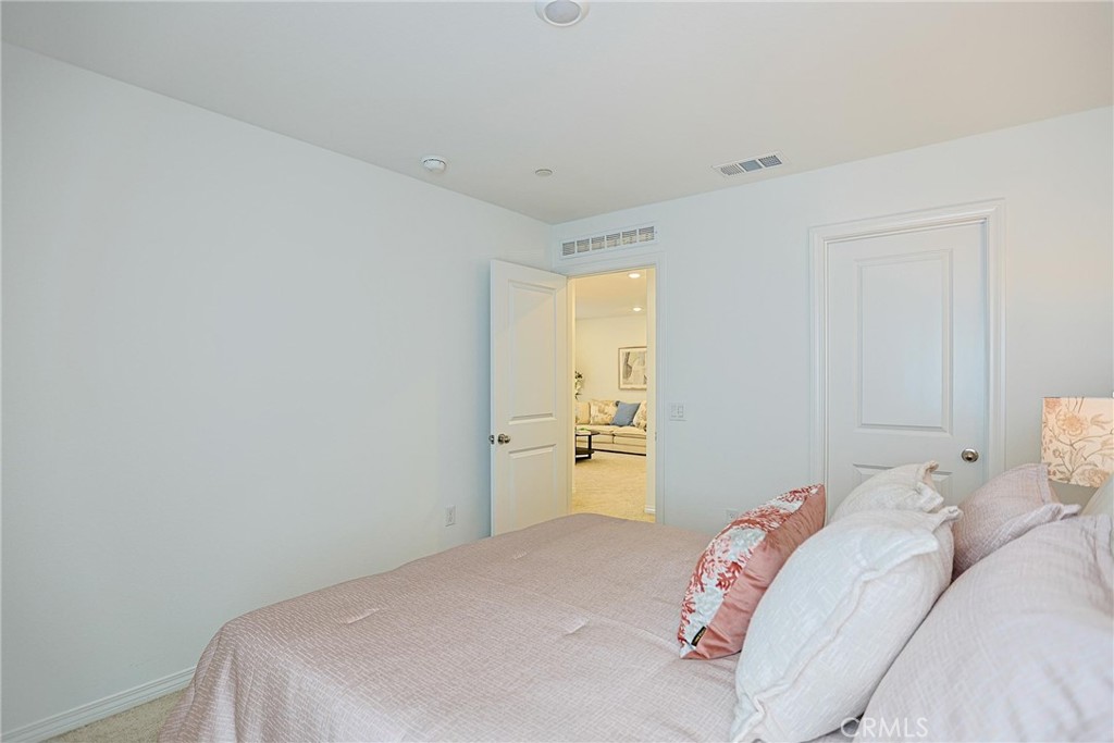 7486 Olive Grove