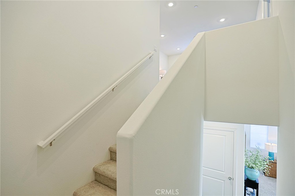 7486 Olive Grove
