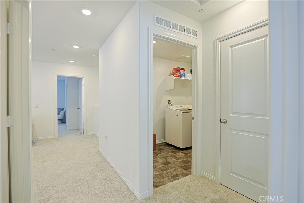7486 Olive Grove