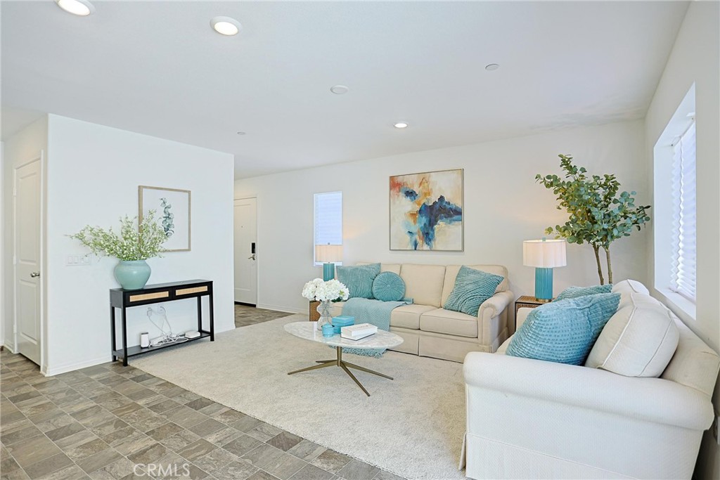 7486 Olive Grove