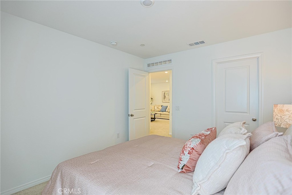 7486 Olive Grove