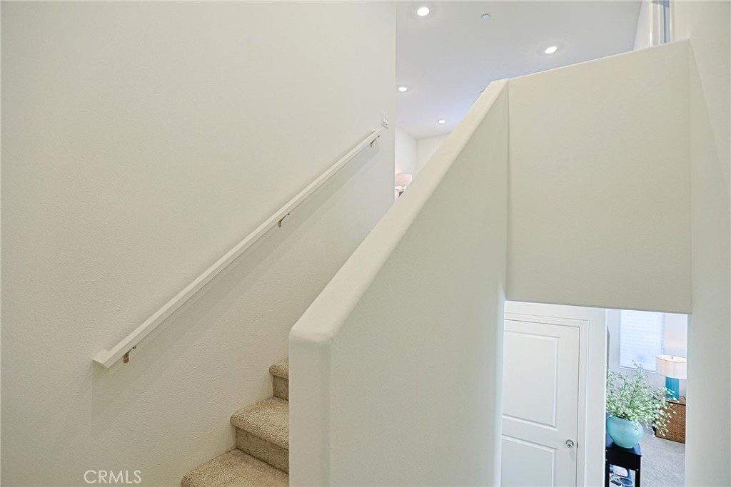7486 Olive Grove