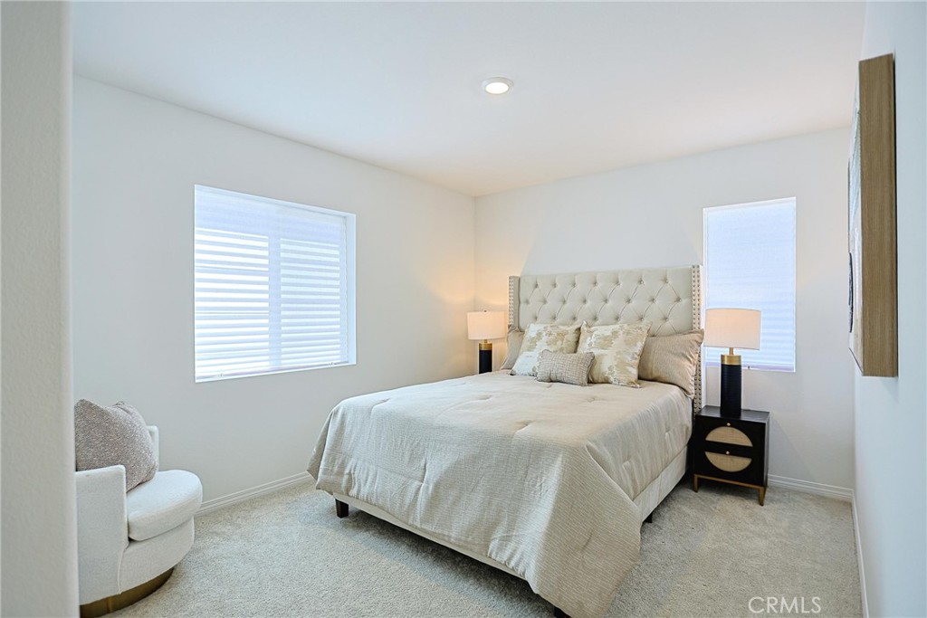 7486 Olive Grove
