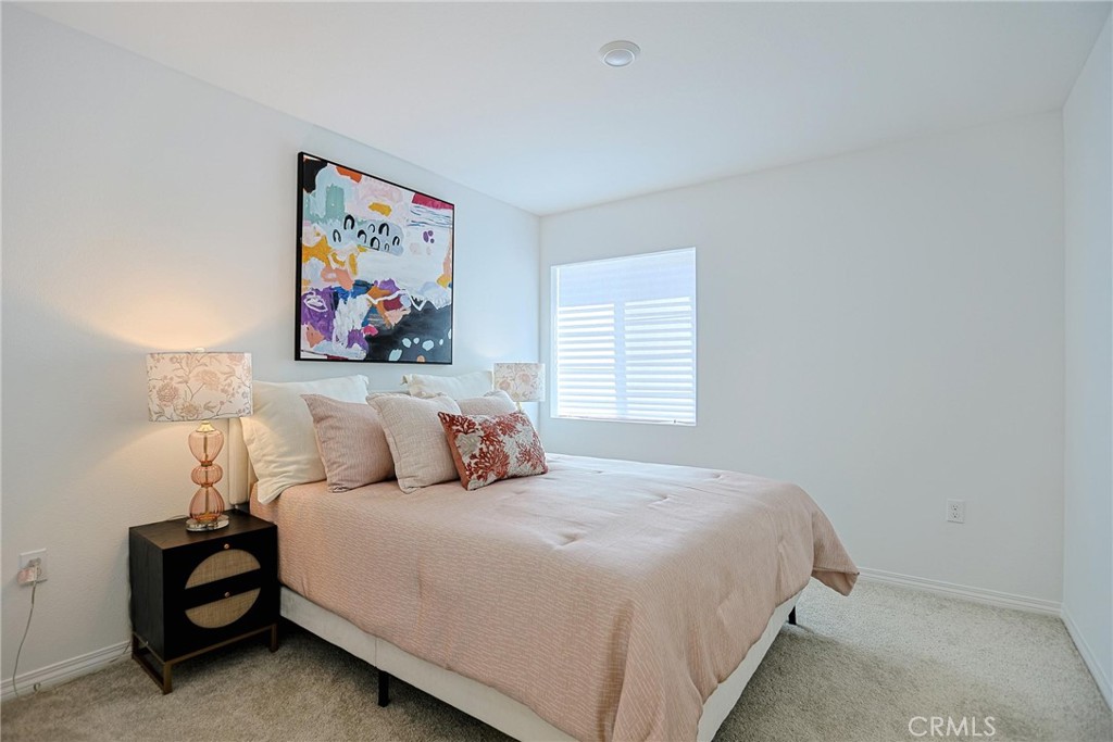 7486 Olive Grove