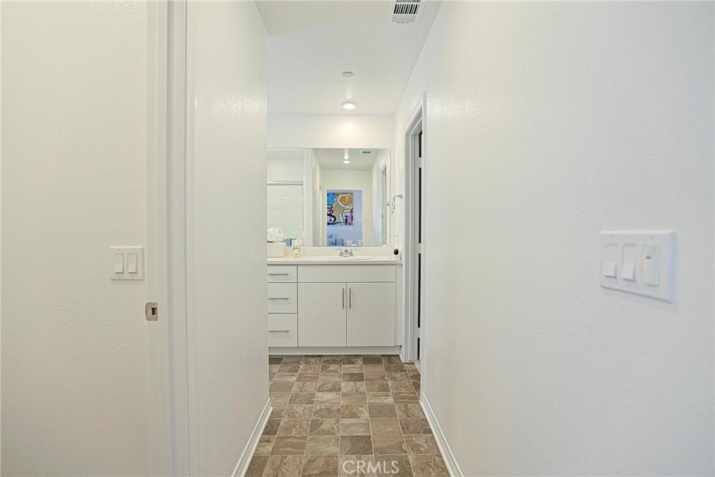 7486 Olive Grove