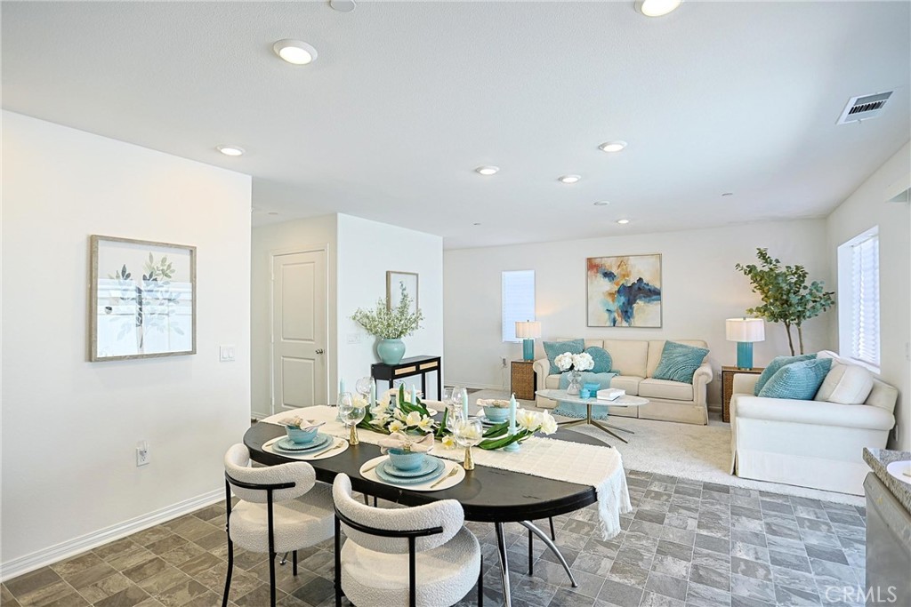 7486 Olive Grove