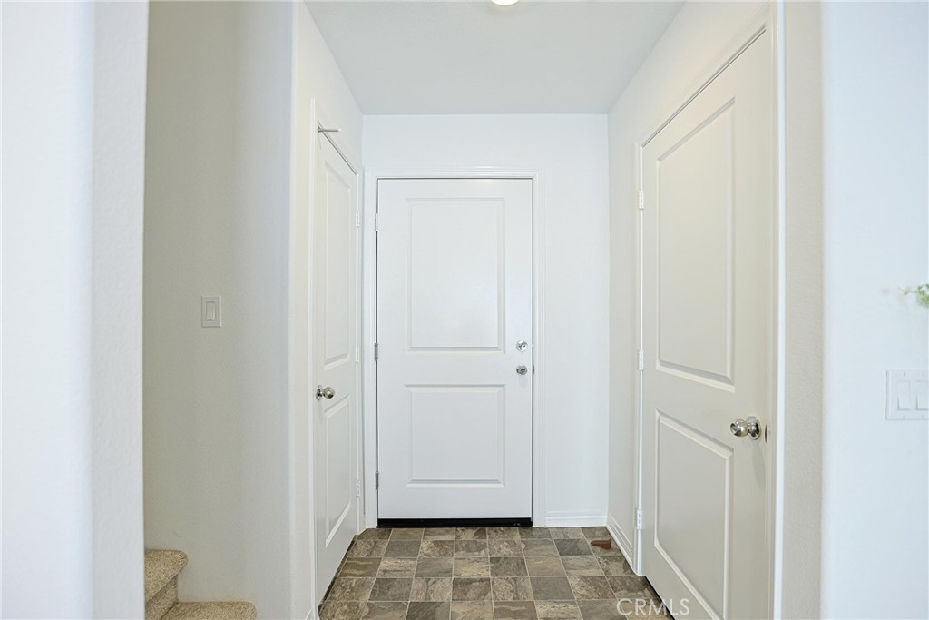 7486 Olive Grove
