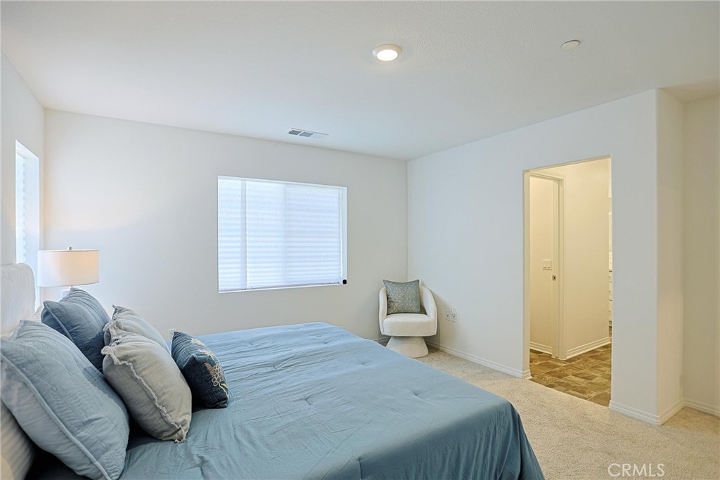 7486 Olive Grove