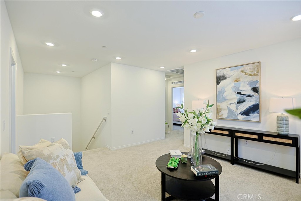 7486 Olive Grove