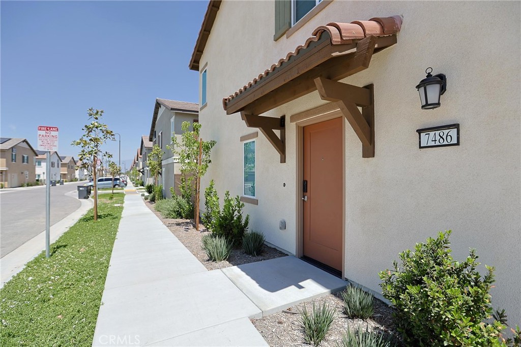 7486 Olive Grove