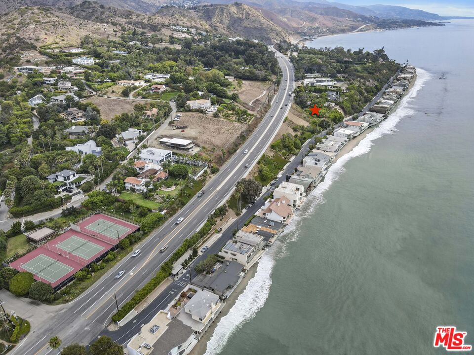 1 Malibu Cove Colony