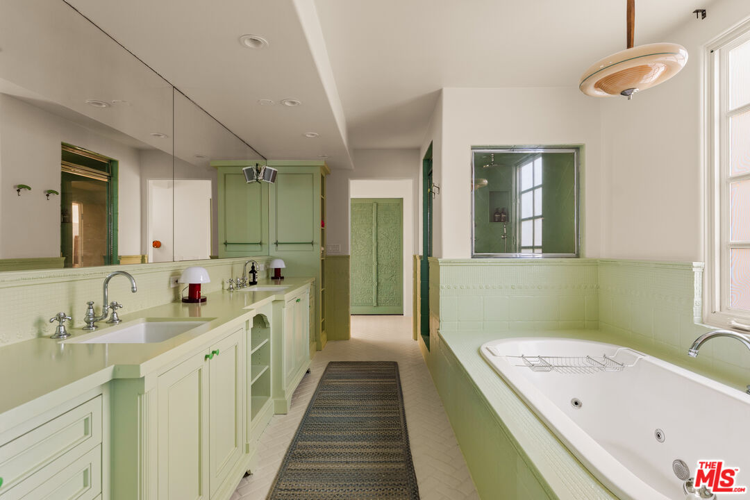 23422 Malibu Colony Rd Unit: 98
