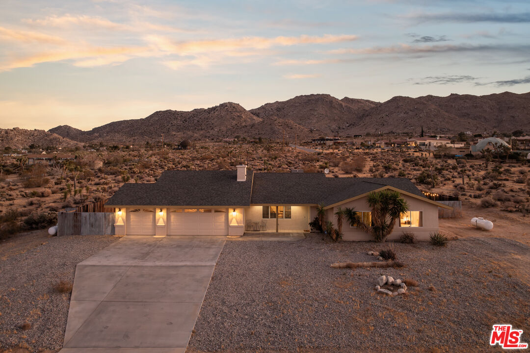 60789 Pueblo Trl