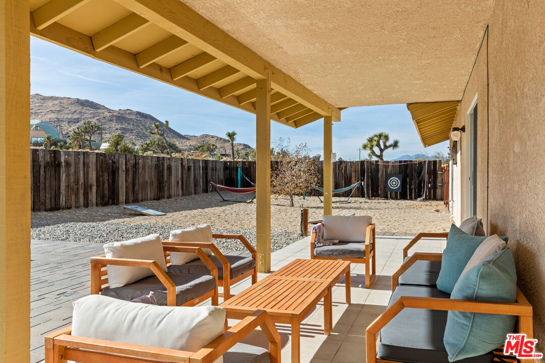 60789 Pueblo Trl