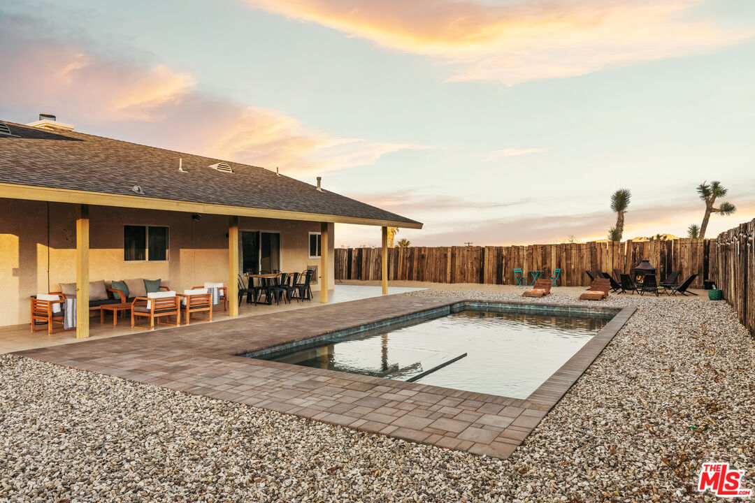 60789 Pueblo Trl