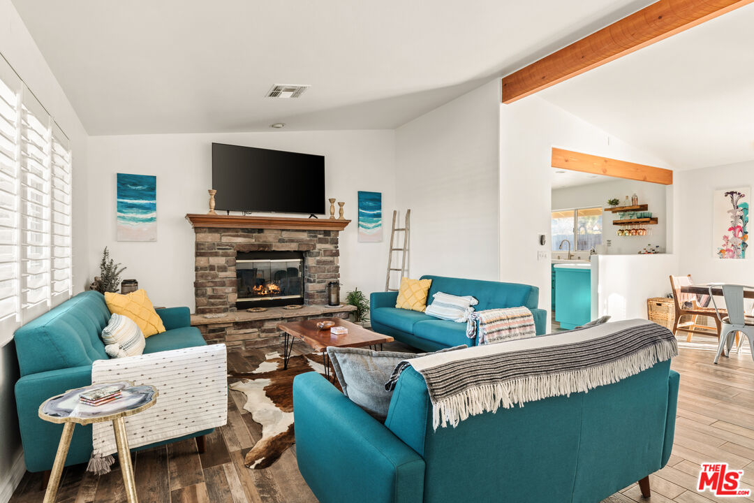 60789 Pueblo Trl