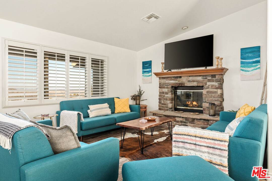 60789 Pueblo Trl
