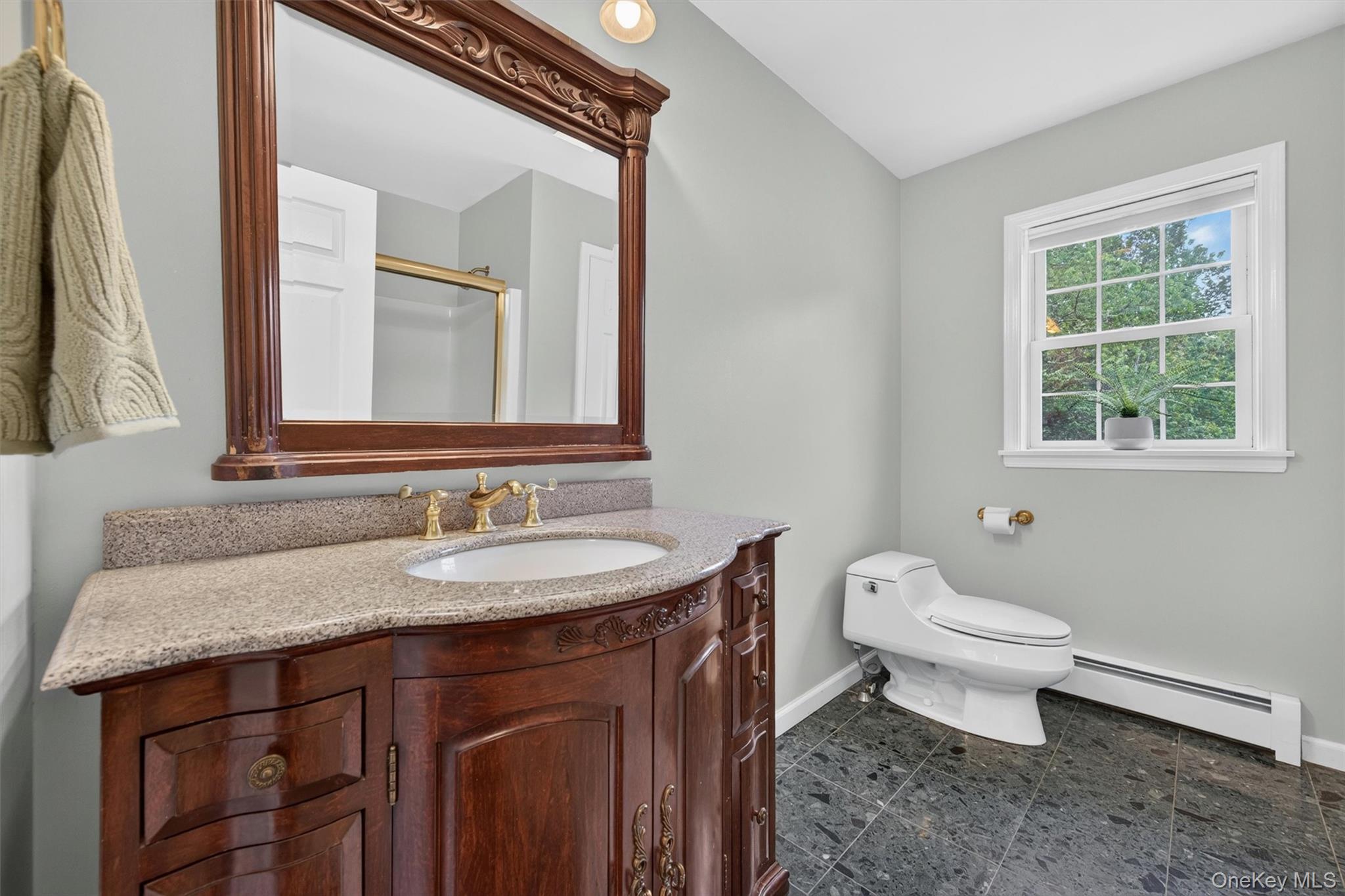 22 Indian Wells Road