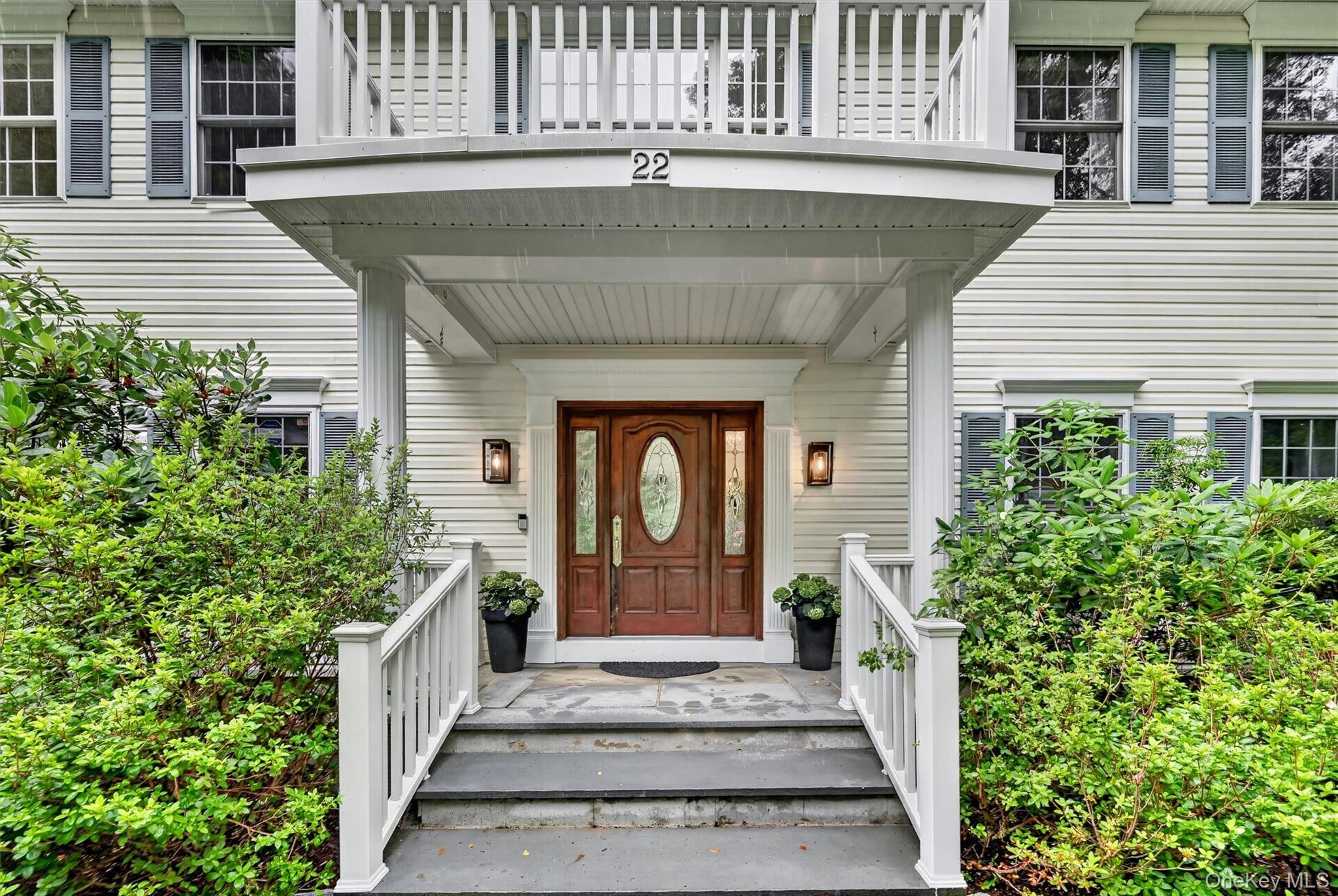 22 Indian Wells Road
