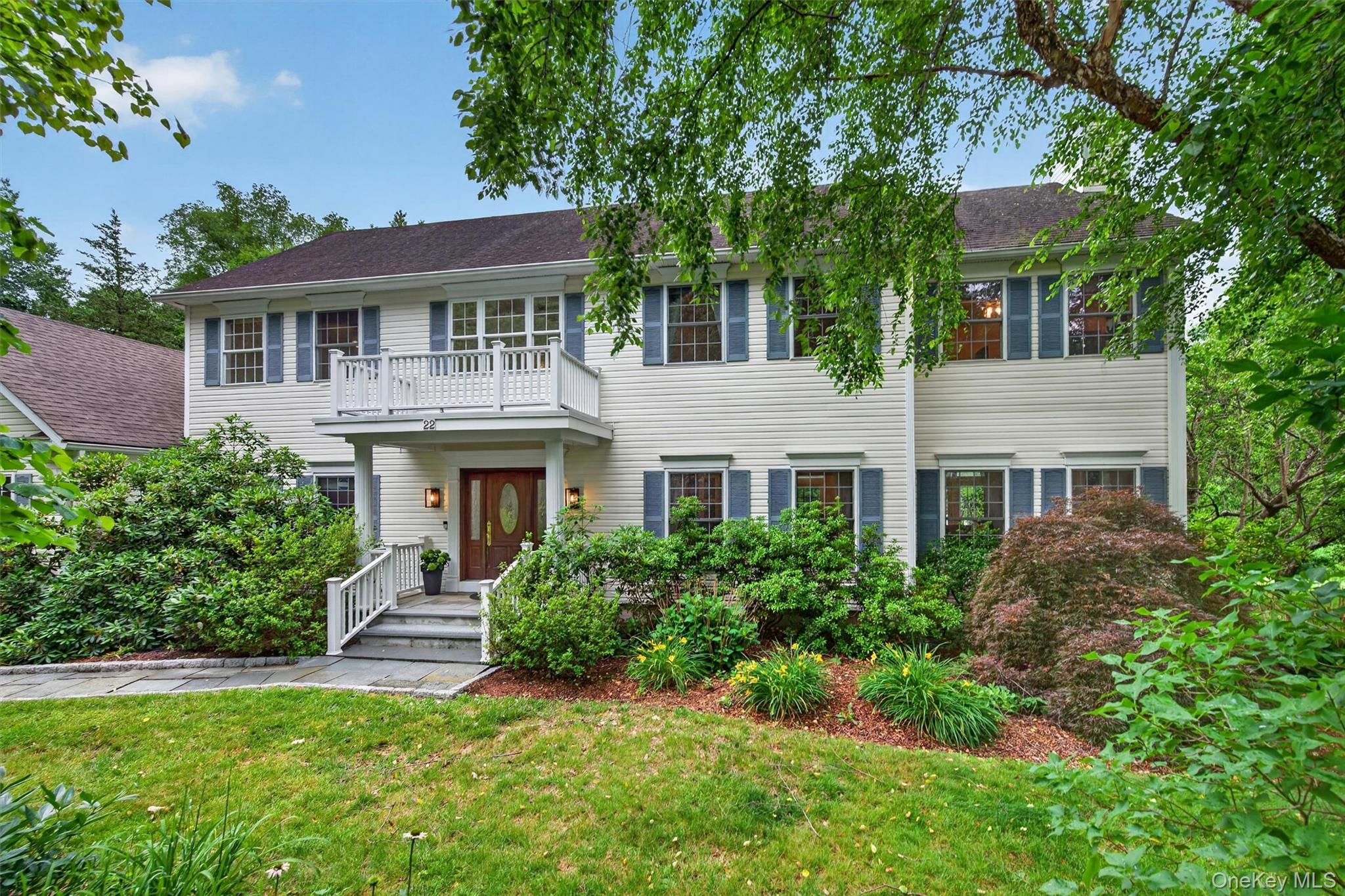 22 Indian Wells Road