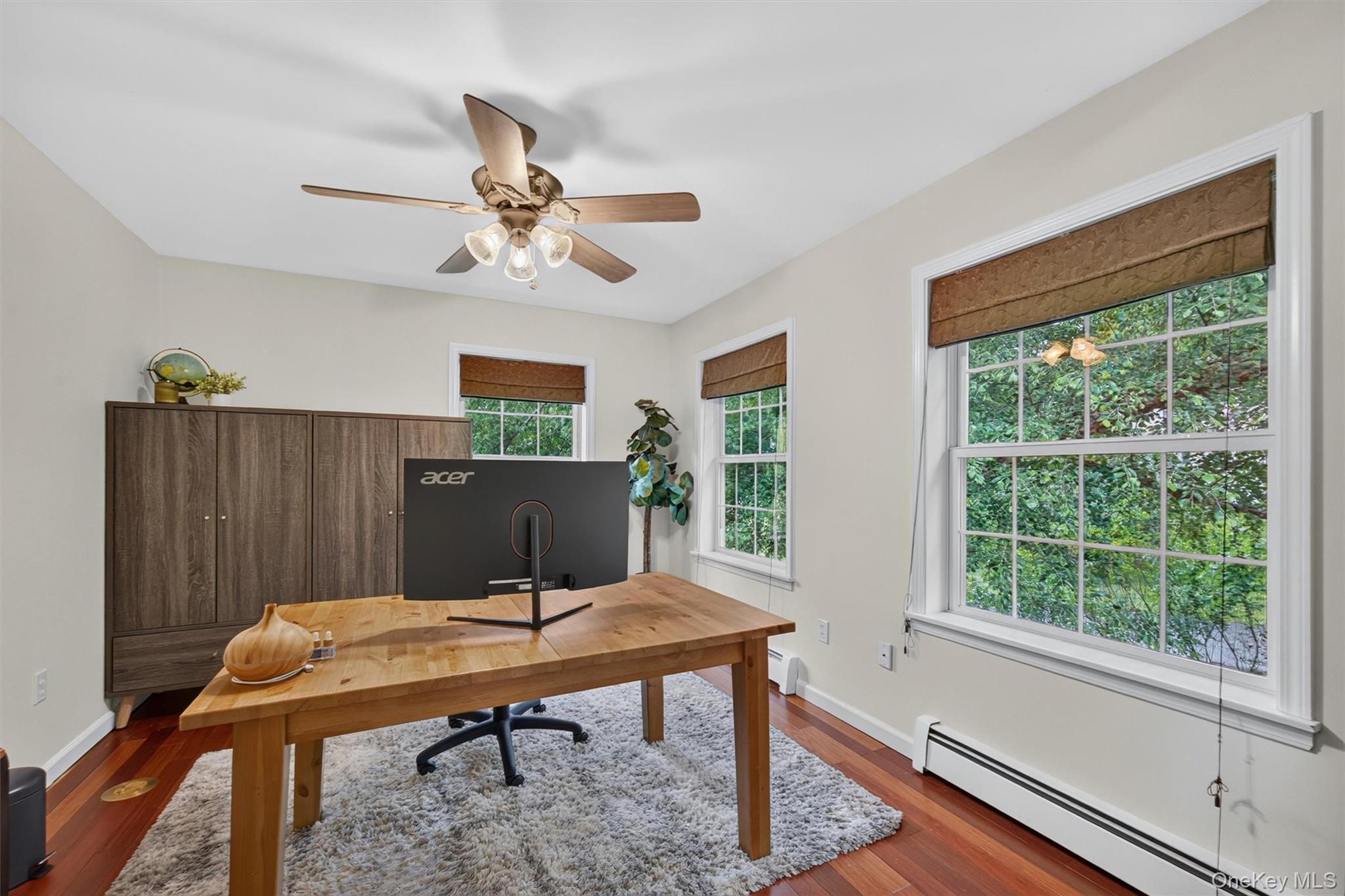 22 Indian Wells Road