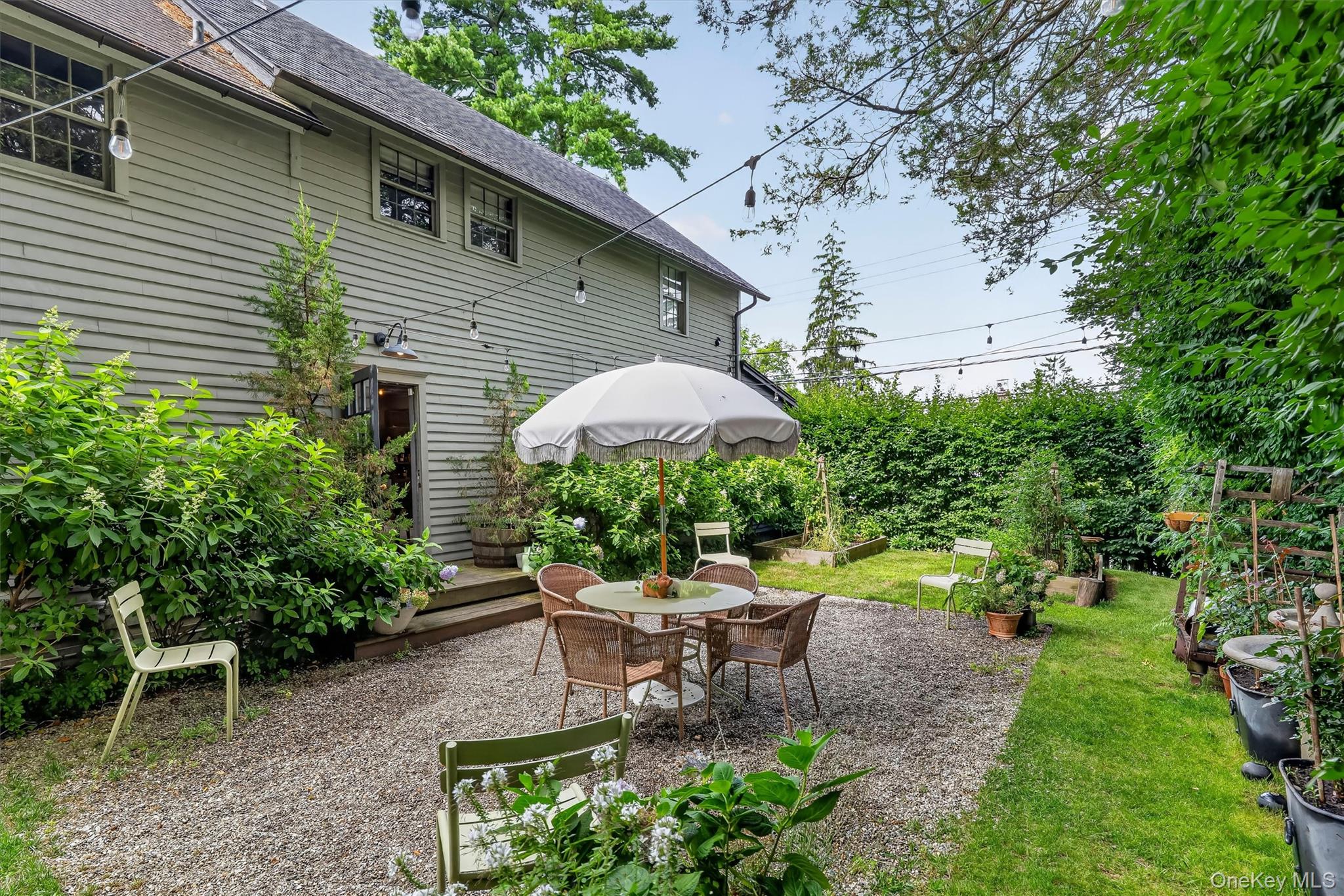 259 Westchester Avenue