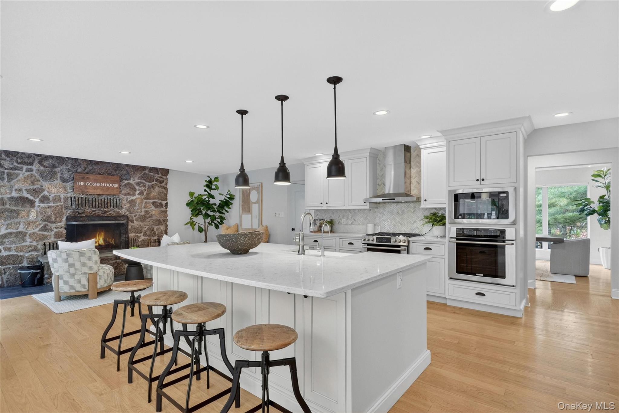 8 Pine Tree Lane
