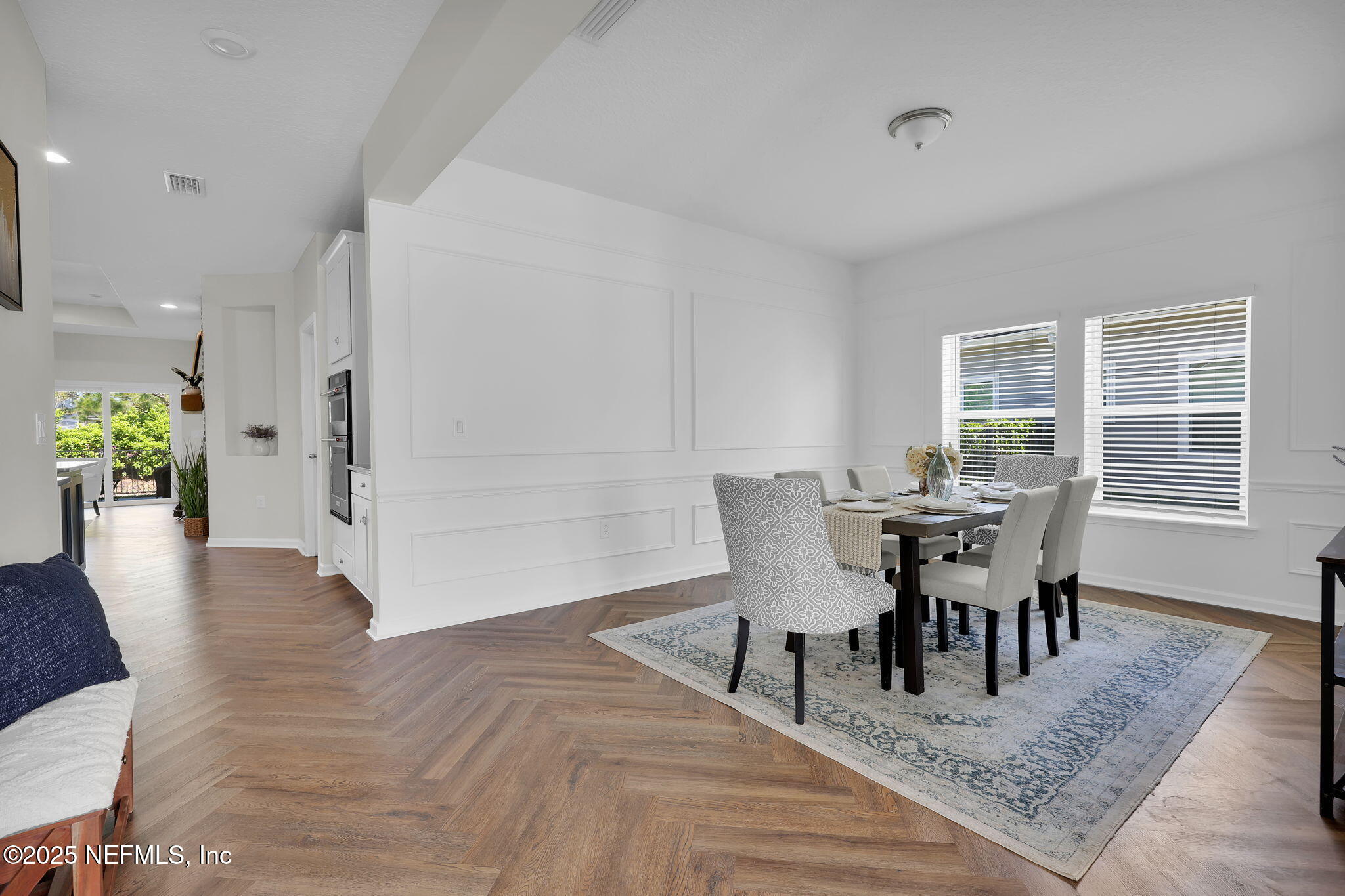 137 CONSTANCE Lane