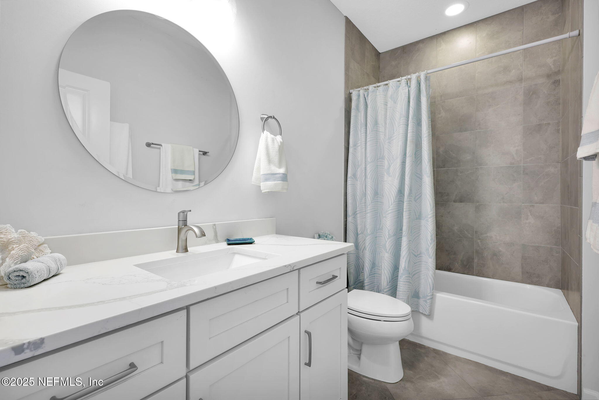 25 CARNAUBA Way