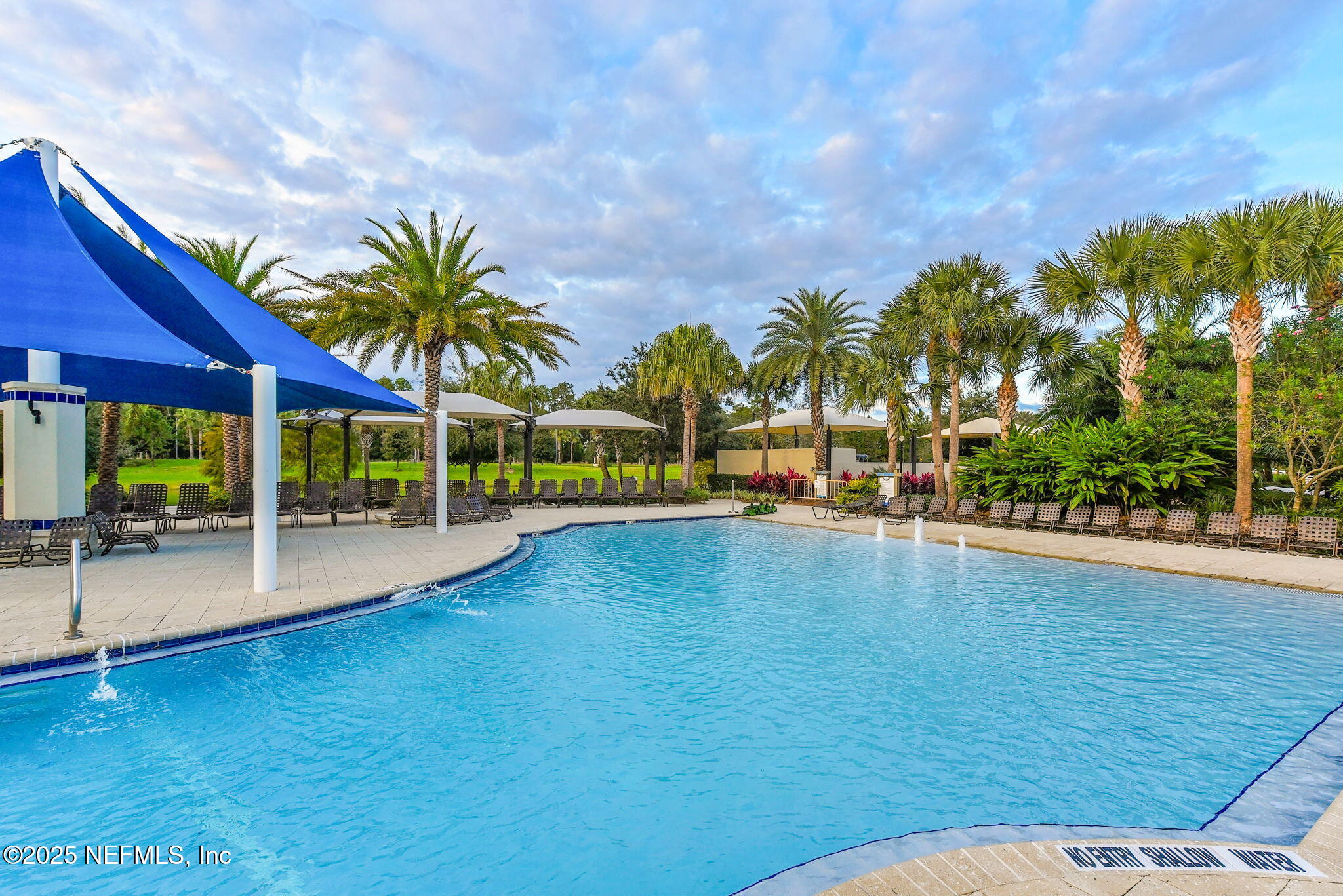25 CARNAUBA Way