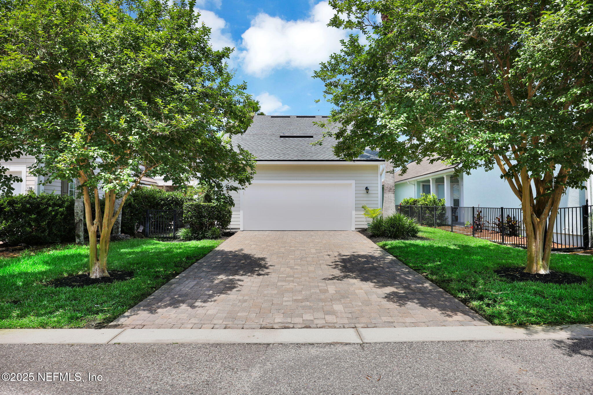 18 CAPE HATTERAS Drive