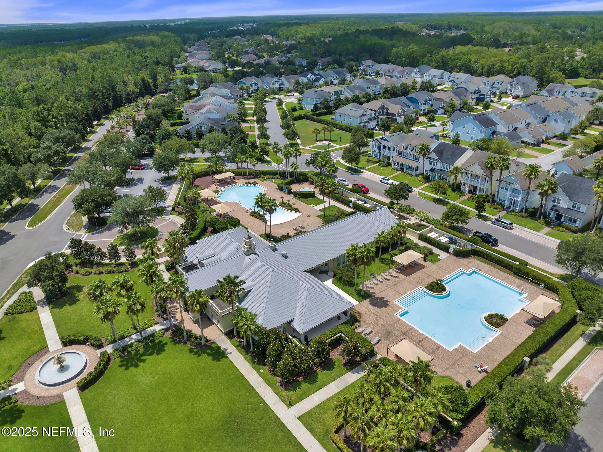 18 CAPE HATTERAS Drive