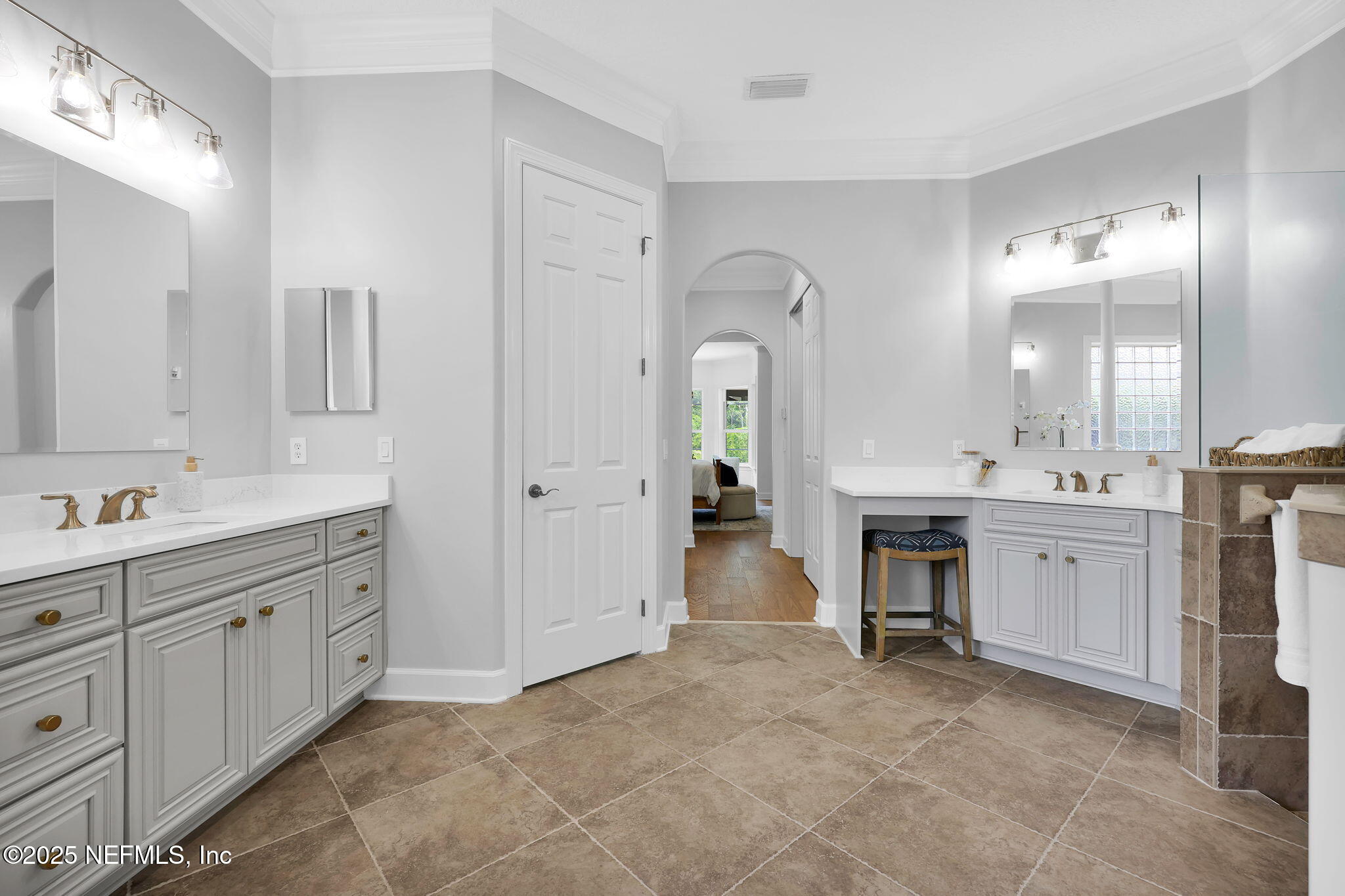 81 BERMUDA GREENS Avenue