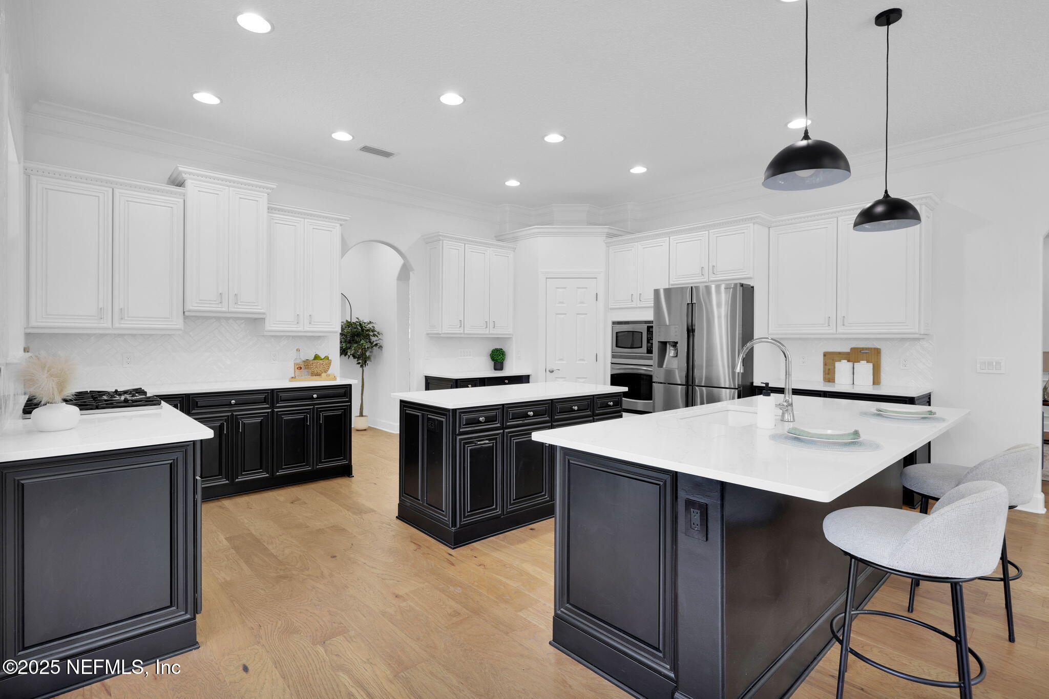 81 BERMUDA GREENS Avenue