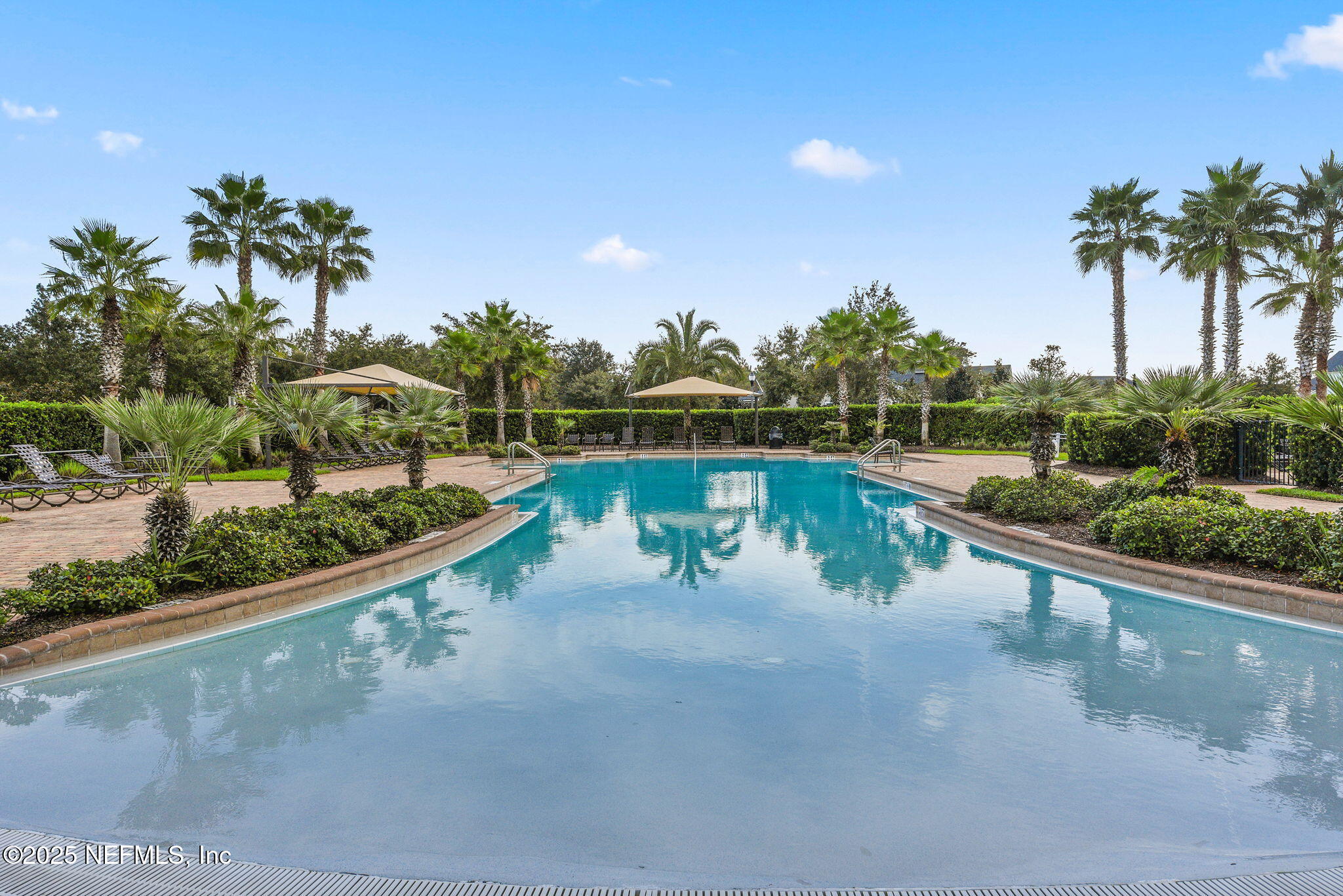 81 BERMUDA GREENS Avenue