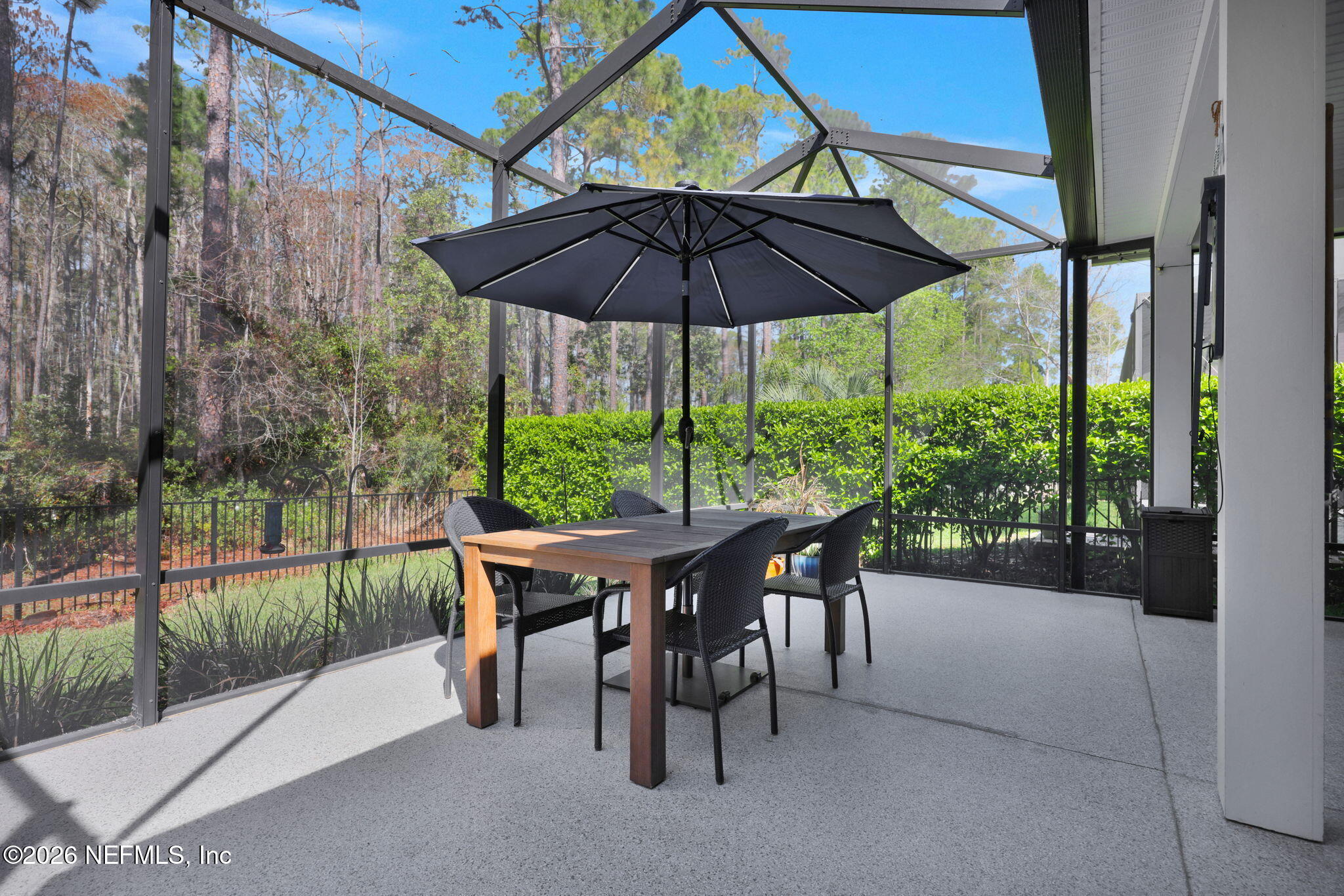 140 WHISPER ROCK Drive