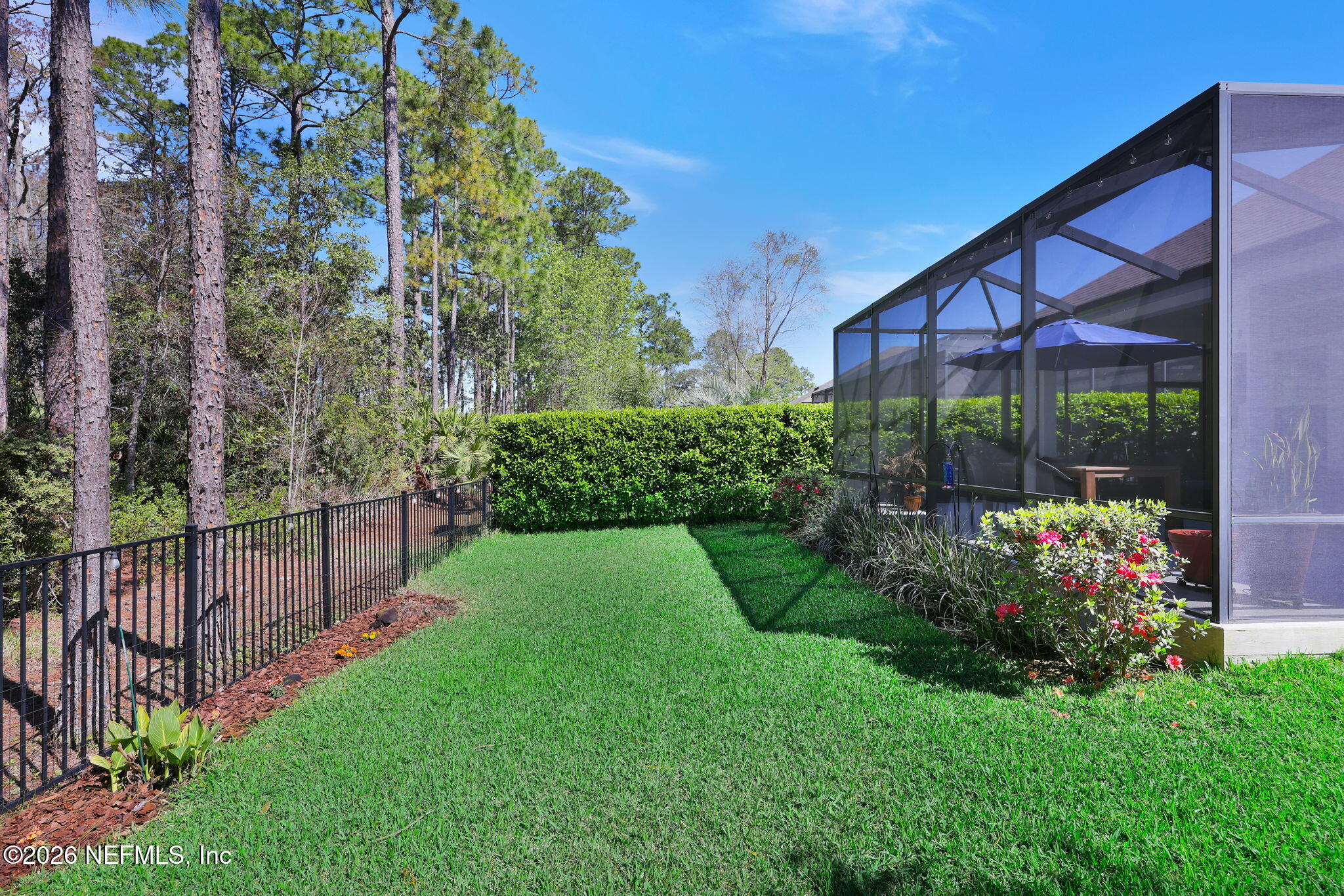 140 WHISPER ROCK Drive